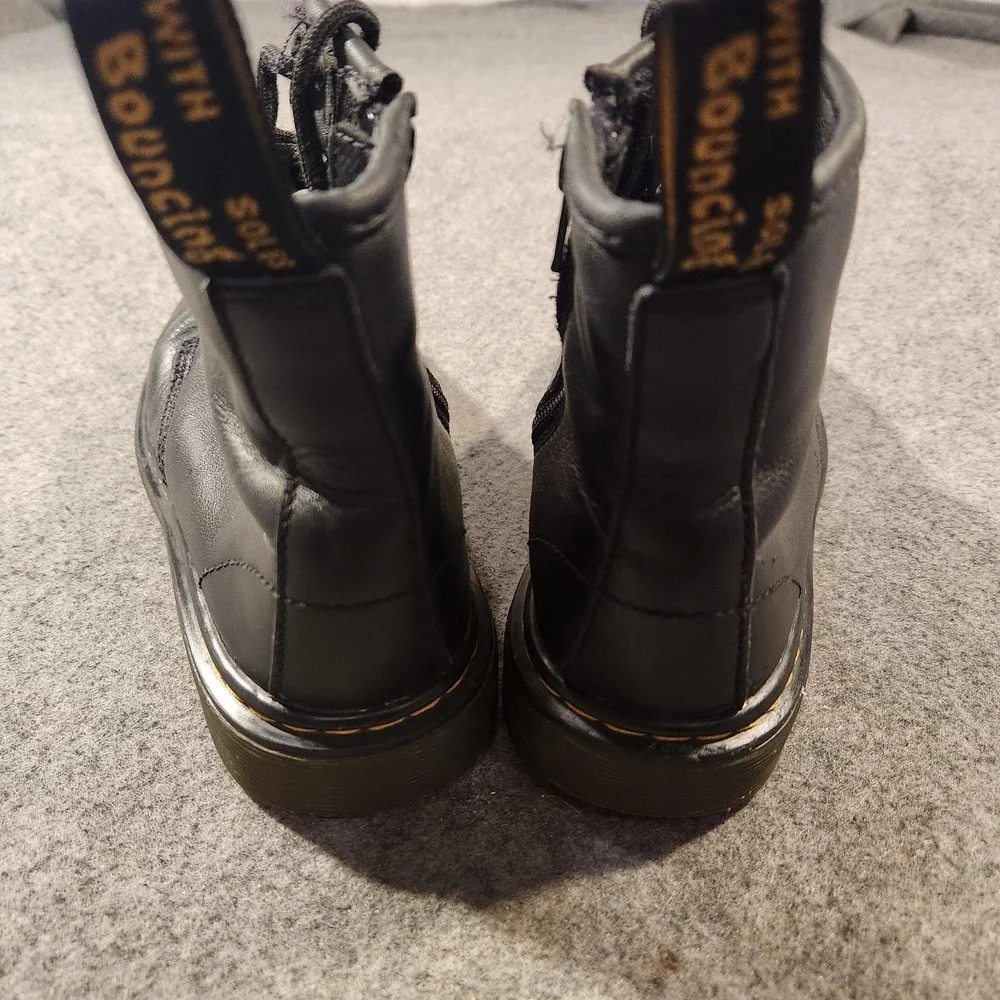 Dr Martens Boots Youth Size 2 Black Delaney Leather Lace Up Zip‎ Ankle Combat